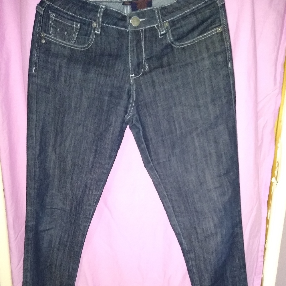 Dereon Jeans